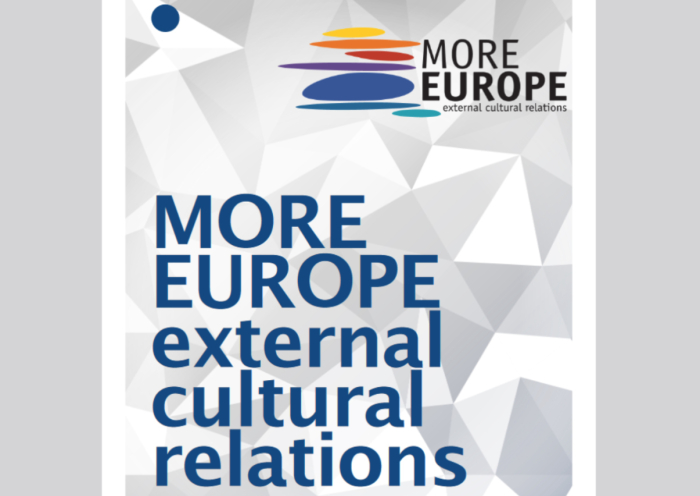 Publikacija o međunarodnim kulturnim odnosima